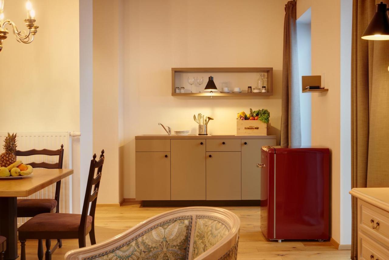 Historic Guesthouse Bircher B&B Apartments Near Sterzing 坎博·迪·特伦斯 外观 照片